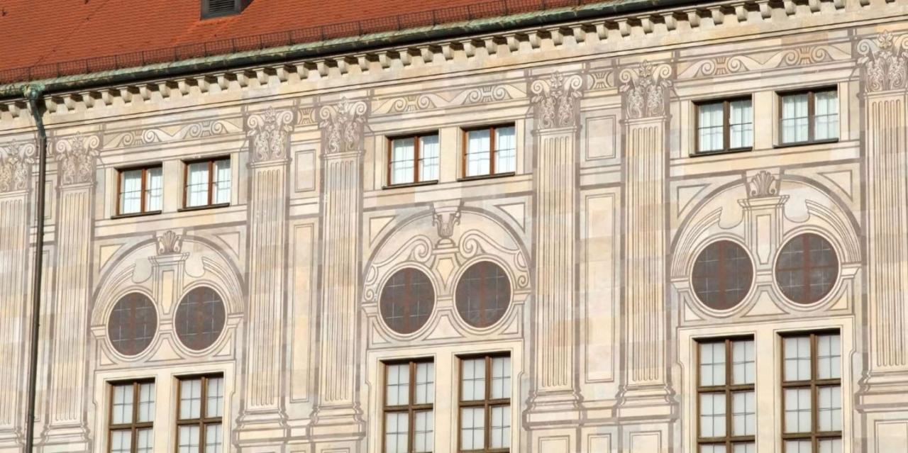 BESTE Architektur Münchner Residenz  – KOSTENLOS stornierbar