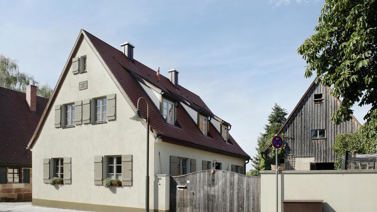 Historische Architektur: Neubau Wohnhaus einer Glaserfamilie